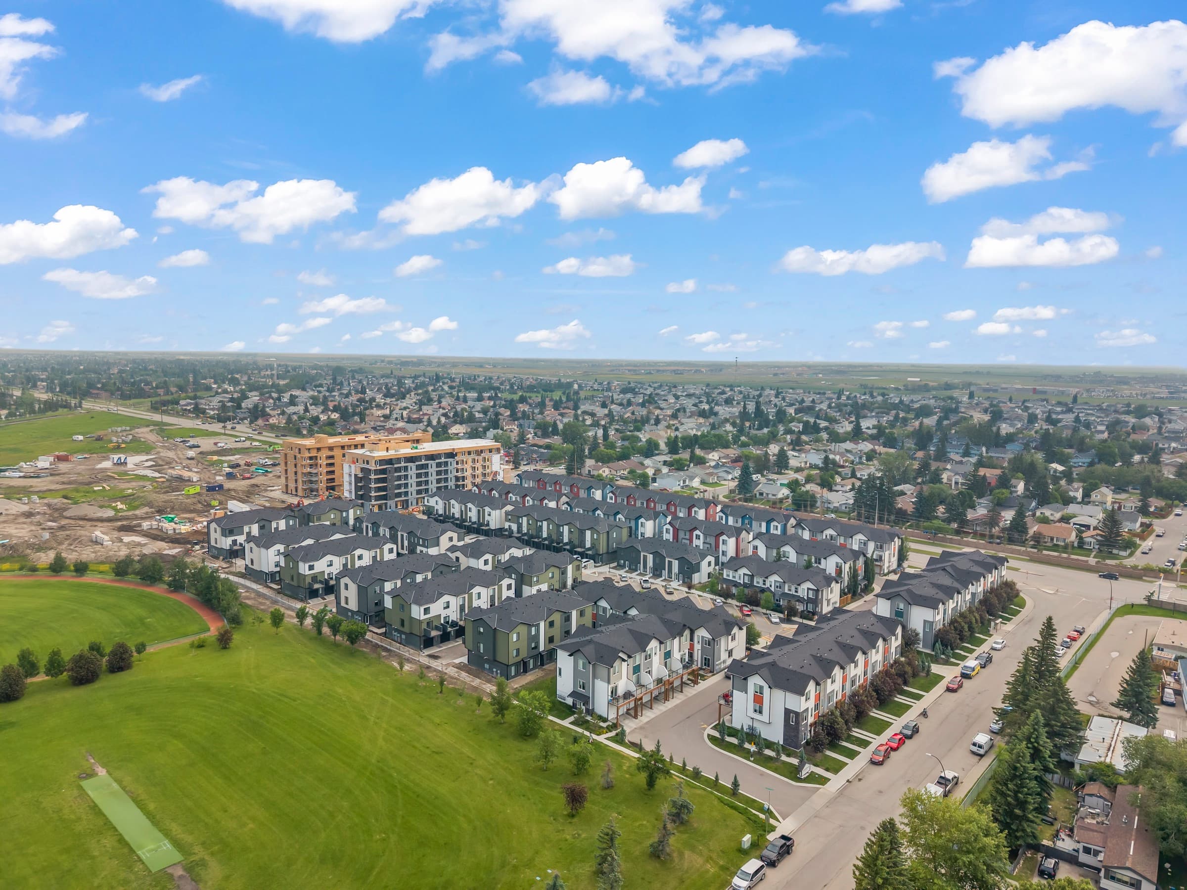 Elliston Village — East Calgary